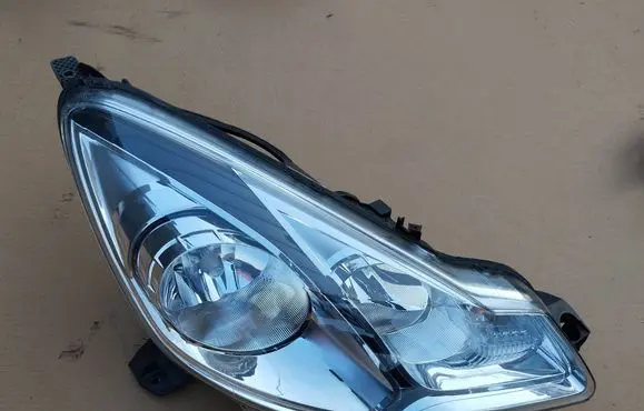 Citroen DS3 Headlight/headlamp 1606931480 SB9PVX13W029EF