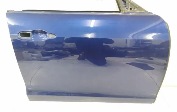 Maserati Ghibli Front door