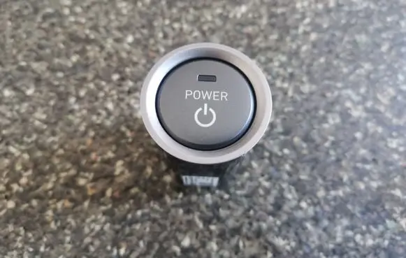 Engine start stop button switch