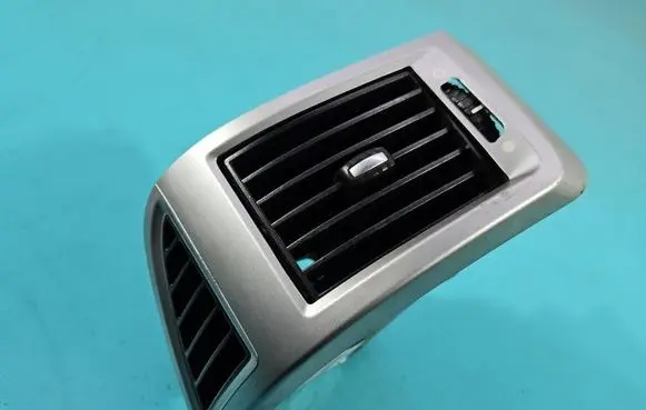 Fiat Ducato Dash center air vent grill 385812 IMPRK1547313