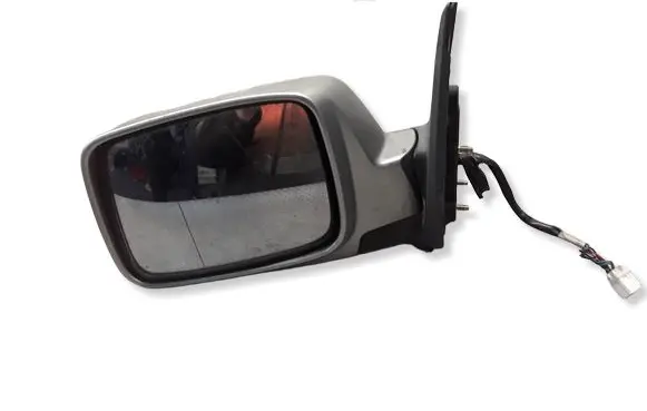 Nissan X-Trail T30 Front door electric wing mirror E13010621