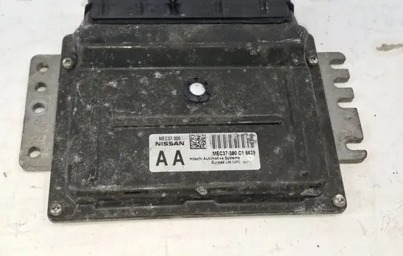 Nissan Micra Engine control unit/module MEC37300