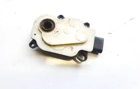 BMW i3 Air flap motor/actuator 719316809 6466r151