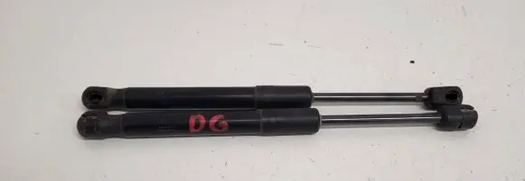 Mazda 3 II Tailgate/trunk strut/damper 4DNL1U
