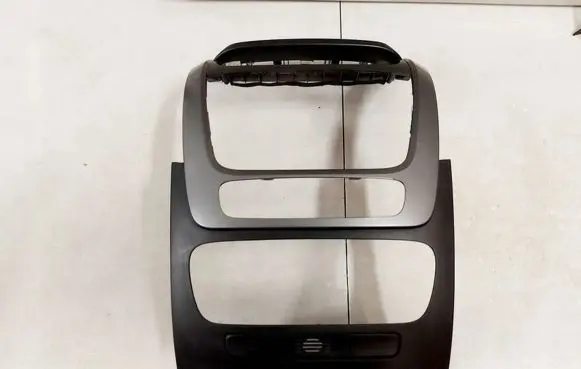 KIA Sorento Panel trim 84730-2P005