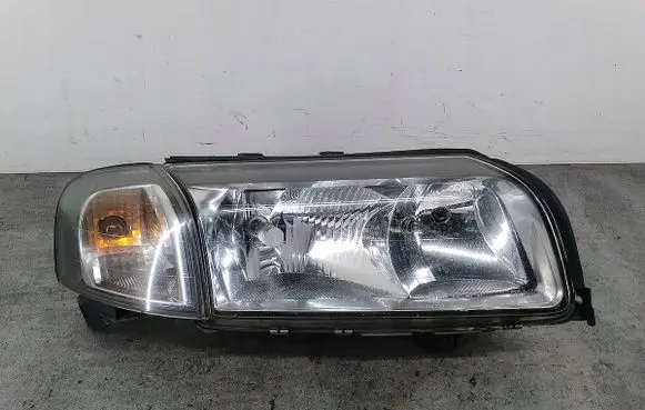 Volvo S80 Headlight/headlamp 