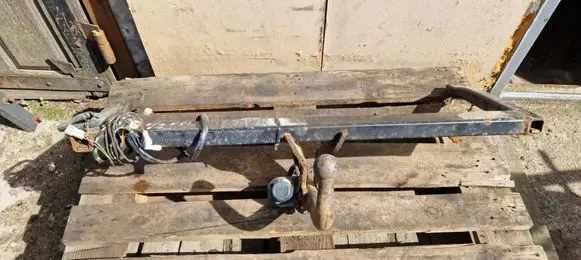 Toyota Avensis T250 Tow bar set 