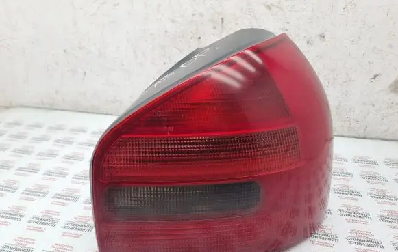 Audi A3 S3 8L Rear/tail lights 8L0945096