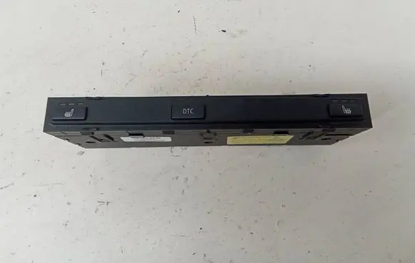 BMW 5 E60 E61 Seat heating switch 9134019 13580854