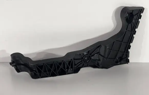 Audi Q3 F3 Rear bumper mounting bracket 83A807454A AU326U3