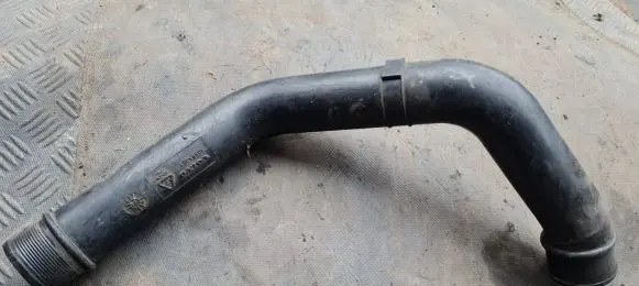 Volvo S40, V40 Intercooler hose/pipe 30865051