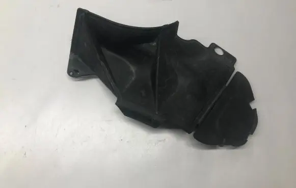Audi A4 S4 B9 8W Other engine bay part 8W0806583B