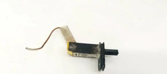 Audi 80 90 S2 B4 Front door sensor 893947561B