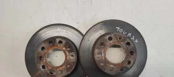 Volkswagen Touran I Rear brake disc