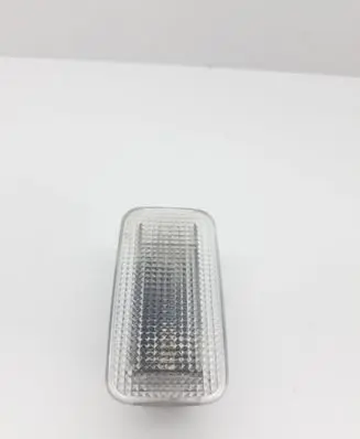 Toyota Avensis T270 Front seat light 8136005050 32027643