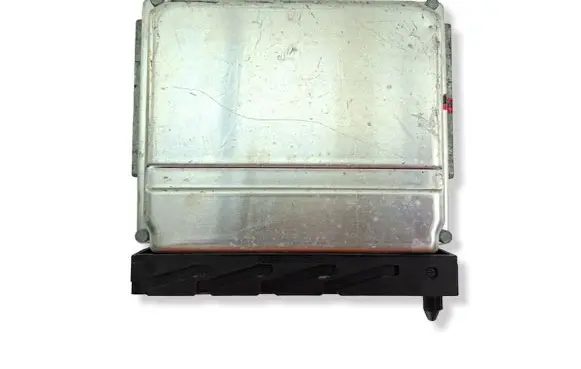 Volvo V70 Engine control unit/module 0261207392 08627757A