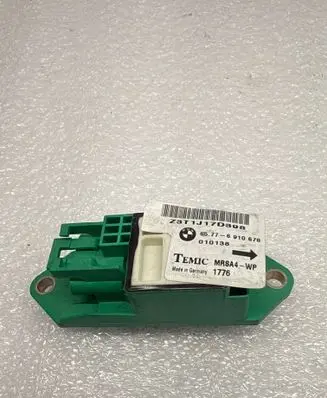 BMW 5 E39 Airbag deployment crash/impact sensor 6910678 Z3T1J17D398