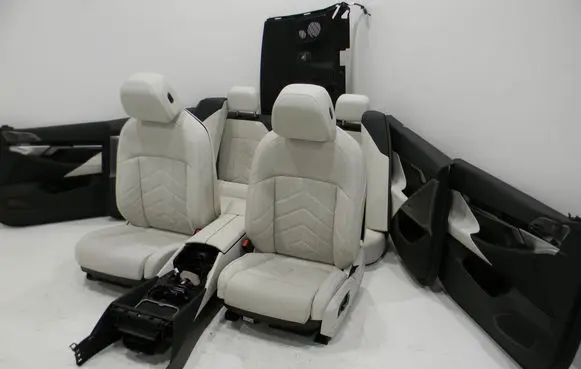 BMW i5 G60 Seat set 
