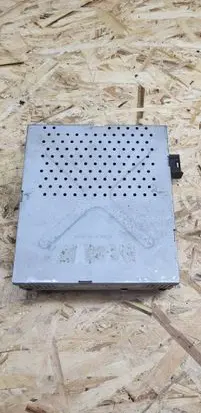 Mercedes-Benz E W211 Sound amplifier A2118271742