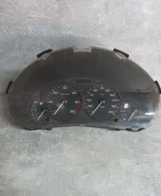 Citroen Berlingo Speedometer (instrument cluster) 9648836380