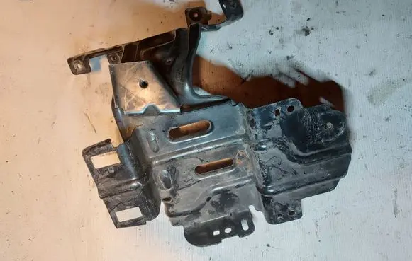 Ford Transit Custom Bracket in trunk/boot BK21V020C74BB