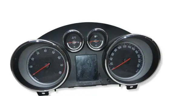 Opel Astra J Speedometer (instrument cluster) 13338435