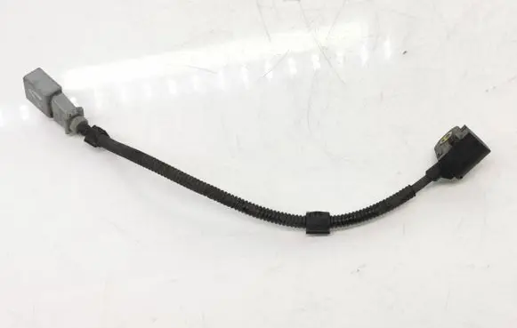 Volkswagen Touran I Camshaft position sensor 03G906433
