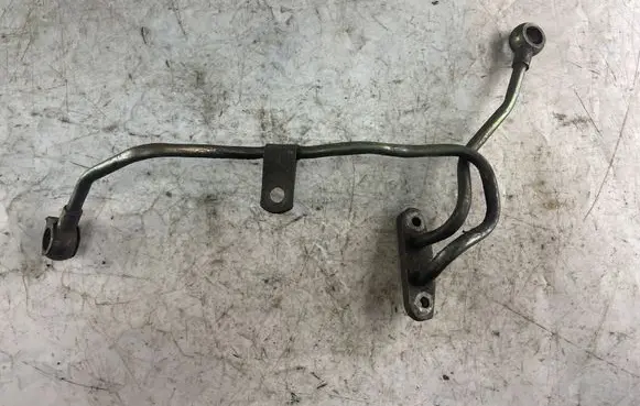 Nissan Patrol Y61 Fuel line pipe