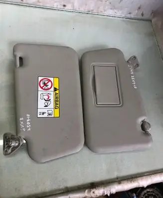Nissan Juke II F16 Sun visor