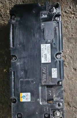Audi SQ7 Hybrid / electric car battery 4M0915105B