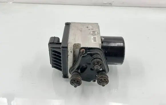 Volkswagen PASSAT B6 ABS Pump 3C0614095Q 16027202 16027002A
