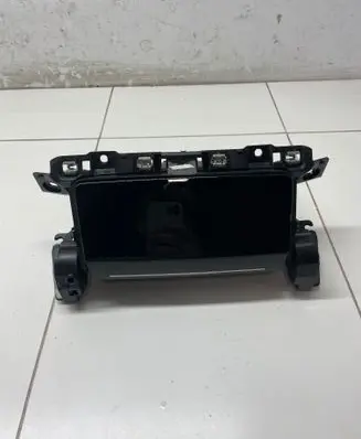 Peugeot 208 II Glove box 9827401780