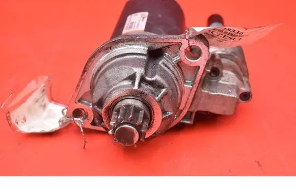 Audi A3 S3 8P Starter motor S0243