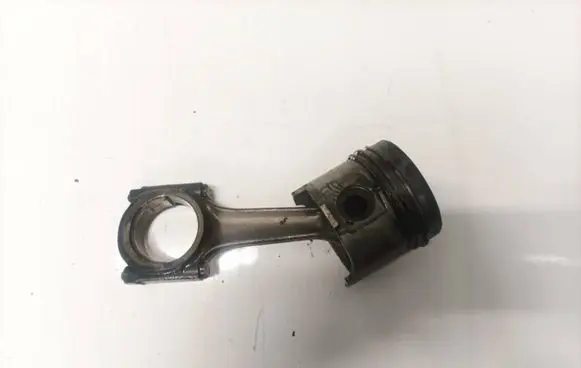 Citroen Berlingo Piston with connecting rod