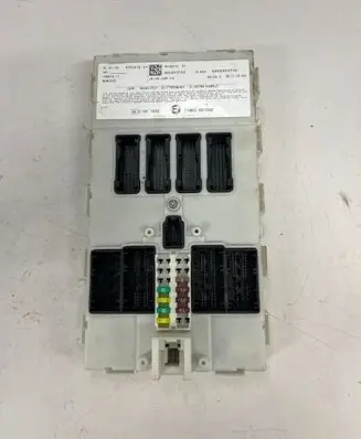 BMW 4 F36 Gran coupe Central body control module 8709212 5CU21CF02 116RI001052