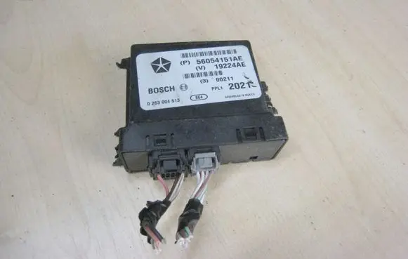 Chrysler Voyager Parking PDC control unit/module 56054151AE