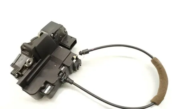 Opel Antara Front door lock