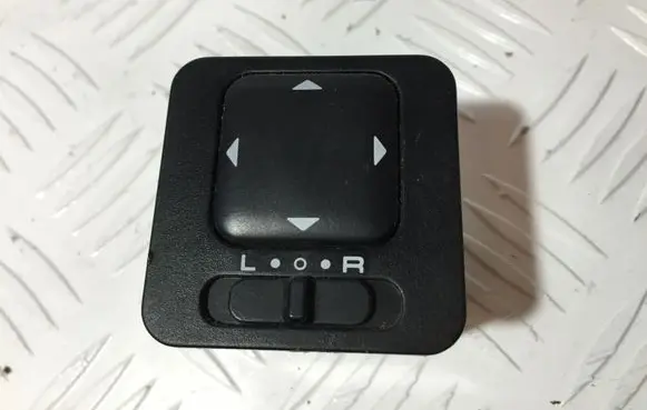 Ford Ranger Wing mirror switch