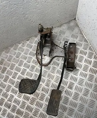 Land Rover Freelander Pedal assembly 
