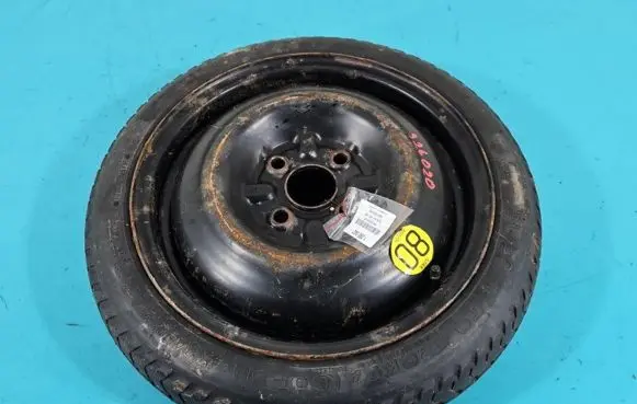 Toyota Yaris R15 spare wheel IMPRK1390042