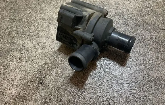 Man TGE 1gen Electric auxiliary coolant/water pump 5Q0965561B 704071160