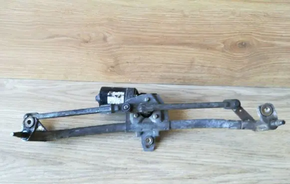 Volkswagen Bora Front wiper linkage 1J1955113A