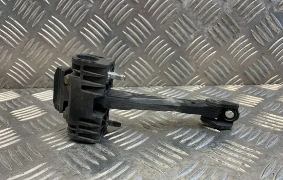 Volvo XC90 Rear door check strap stopper 30715021