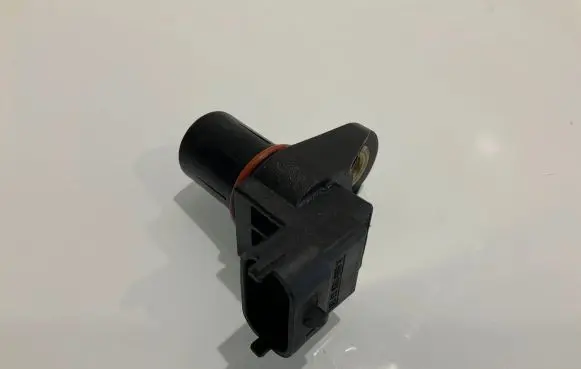 Mercedes-Benz CLS C219 Camshaft position sensor A0051531328 0051531328