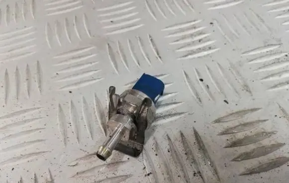 Nissan Qashqai Exhaust gas pressure sensor 8200443536