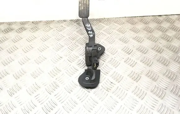 Mazda 6 Accelerator throttle pedal GS8S41600 93338600 KU066
