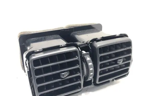 Toyota Camry VIII XV70 Rear air vent grill 58860-33051