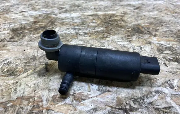 Bentley Flying Spur Headlight washer pump 