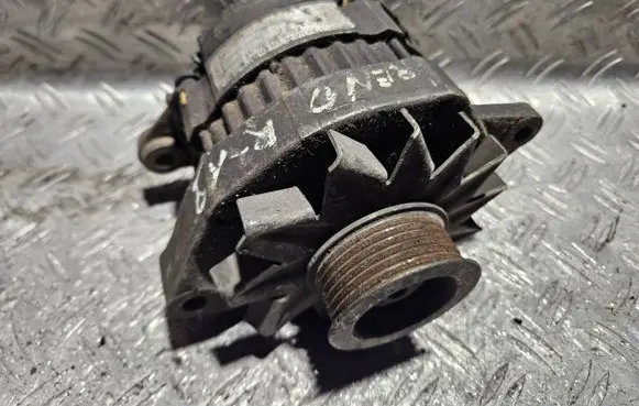 Renault 19 Generator/alternator