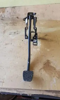 Mercedes-Benz Vito Viano W447 Brake pedal A4472900001